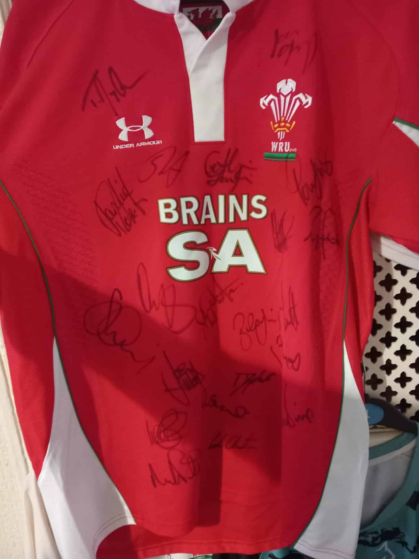 Item 2 Signed Wales Shirt donated by Robert Morgan - 2008 Season I believe - please post any bids below (Starting at £25.00 this one) - Auction Closes Sunday 26th May