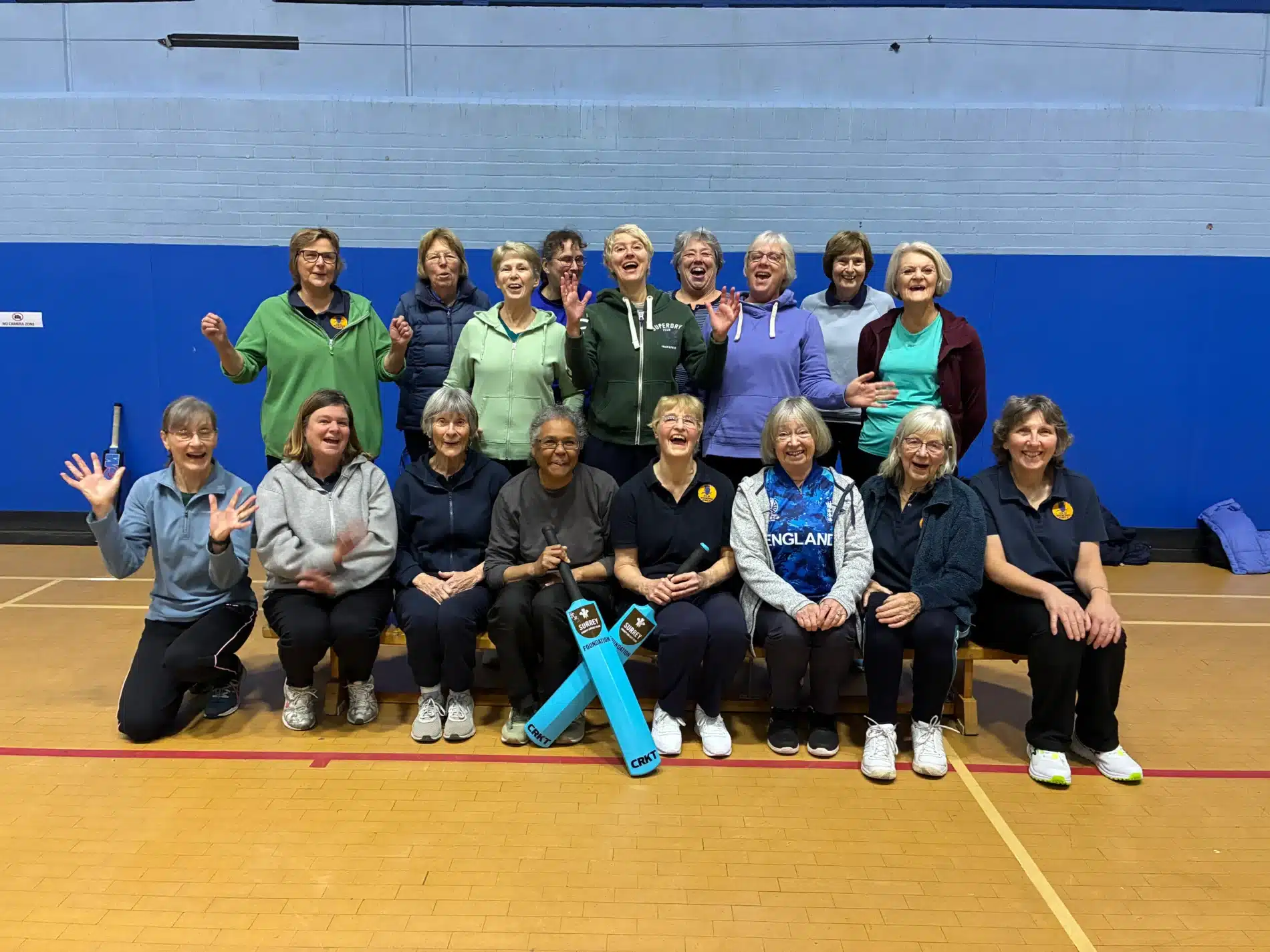 Sara set up a team called OWLS (‘Old Woking Ladies’), recruiting players she knew, as well as casting her net wider via Facebook and local groups. Soon the team had 10 players. By the end of the first summer season, there were 20. Now there are 24, with an average age of 65, including some very enthusiastic players in their late seventies.